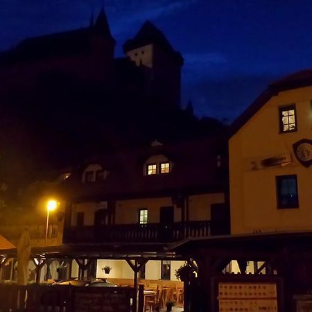 U Kralovny Dagmar Hotell Karlštejn Exteriör bild