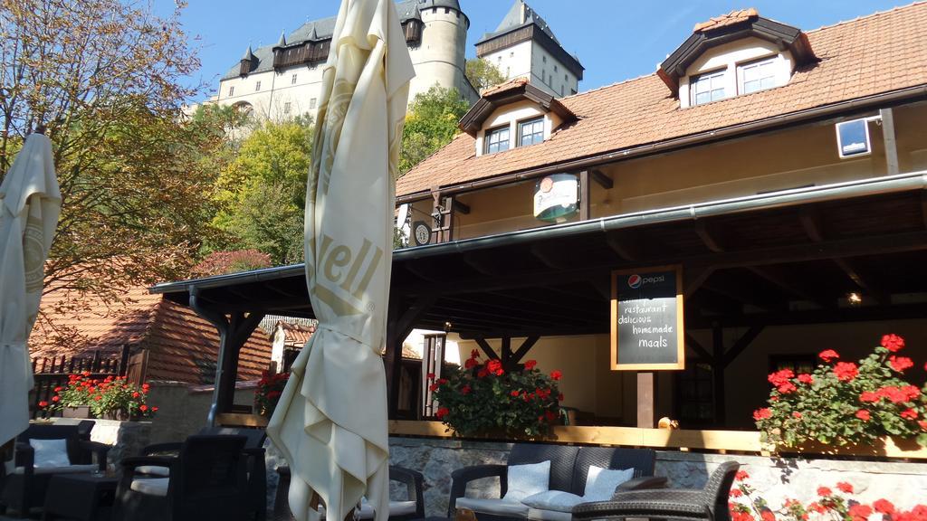 U Kralovny Dagmar Hotell Karlštejn Exteriör bild